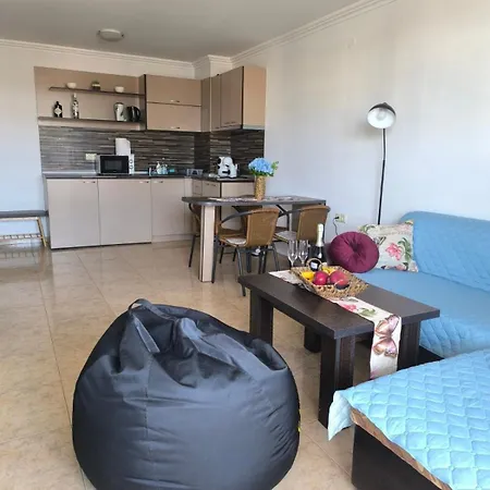 кара миа Appartement