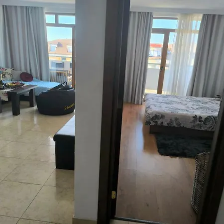 Lägenhet кара миа Sveti Vlas